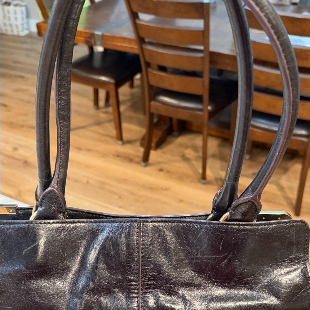 ANTONIO MELANI Elegant Black Leather Handbag - Picture 3 of 8